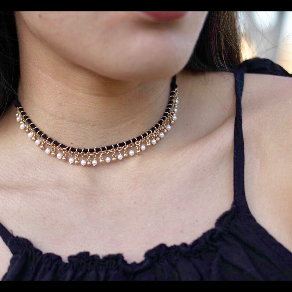 Pearl Choker